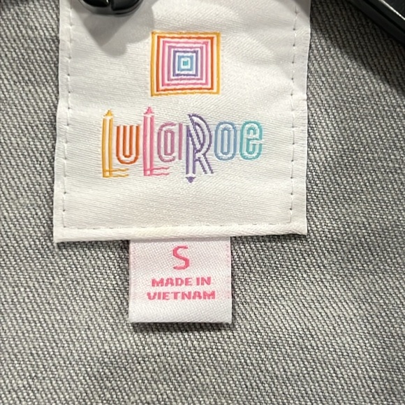 Lularoe Denim Jacket S Grey Embellished Sequin Tiger Stretch Cropped Edgy Boho - Picture 9 of 10